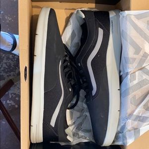 Vans LXVI graphs